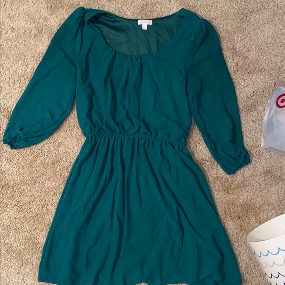 Charming Charlie Green Dress size Small